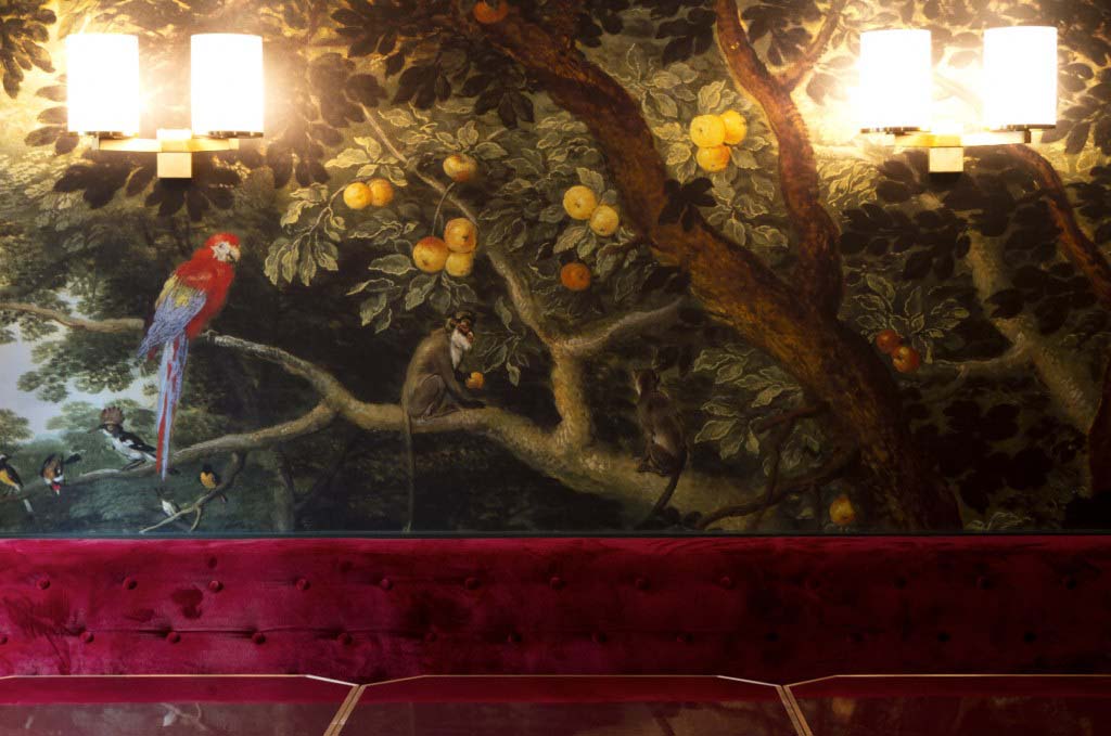 Un papier peint exotique pour l'Hôtel Particulier Montmartre