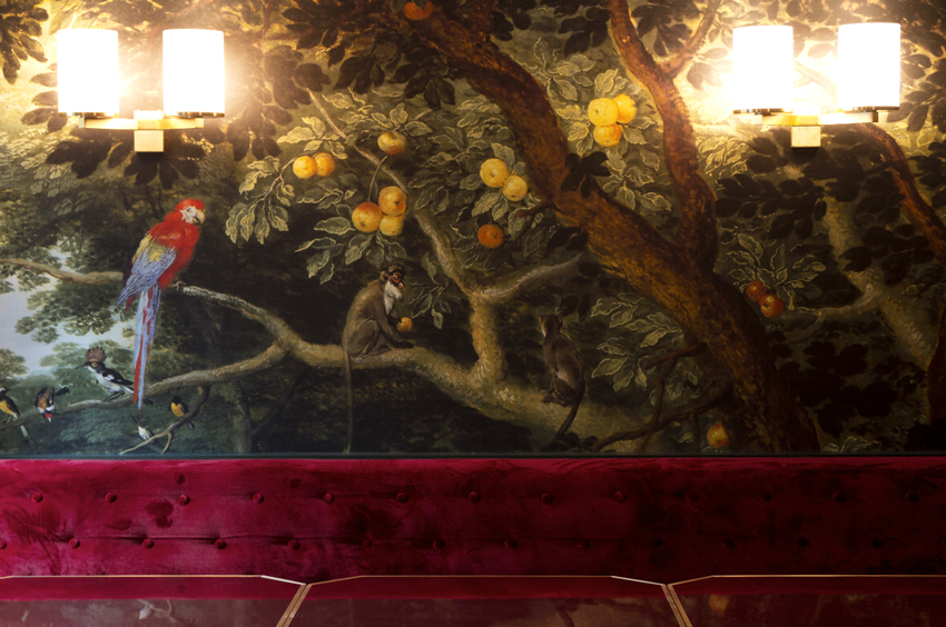 bespoke wallpaper - for high end hotel in paris